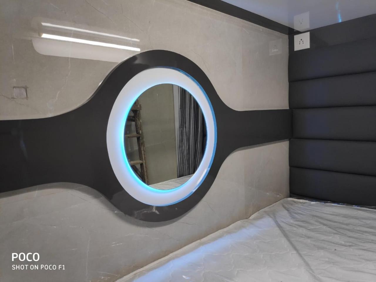Ocean Dormitory Mumbai  Buitenkant foto