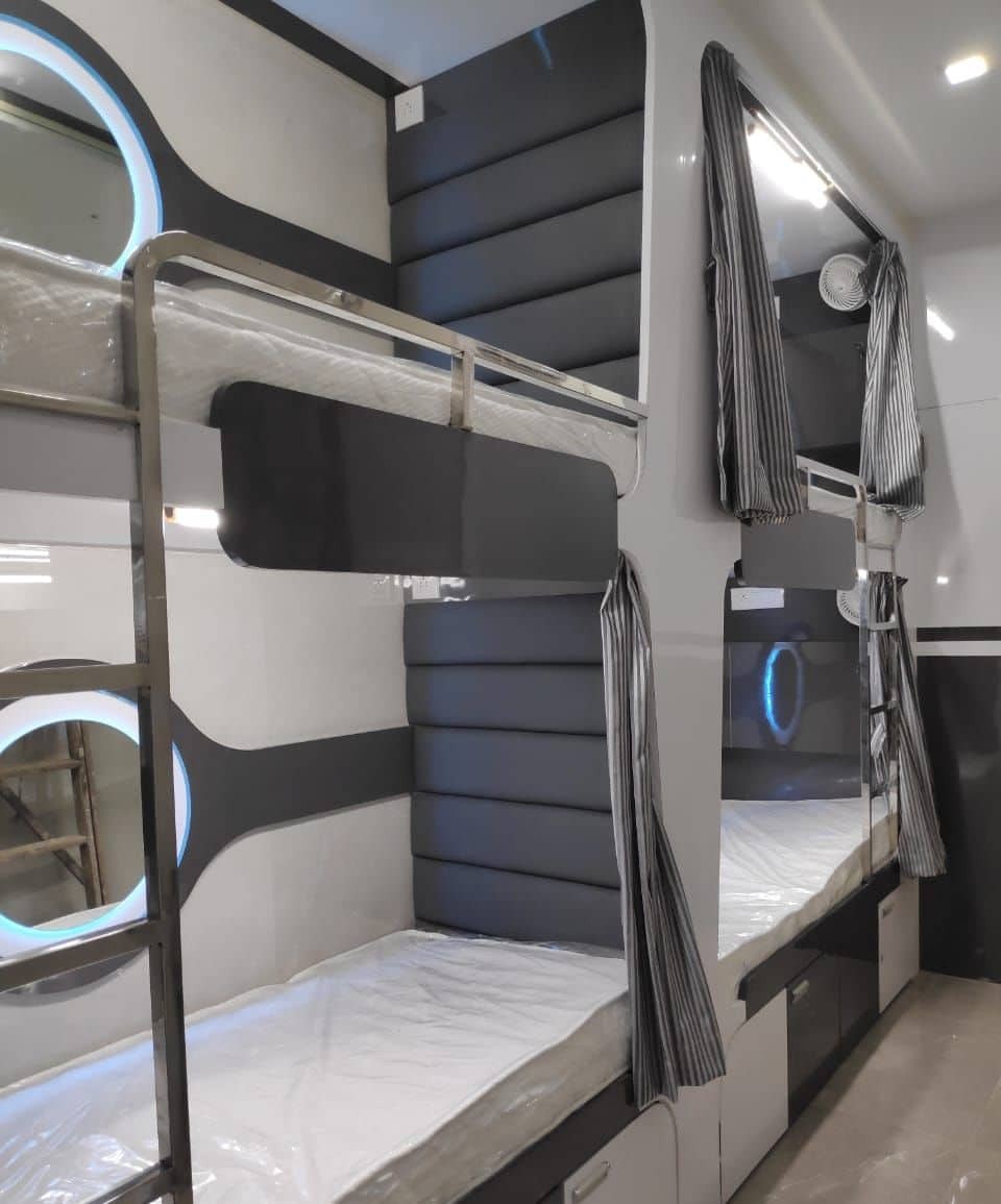 Ocean Dormitory Mumbai  Buitenkant foto